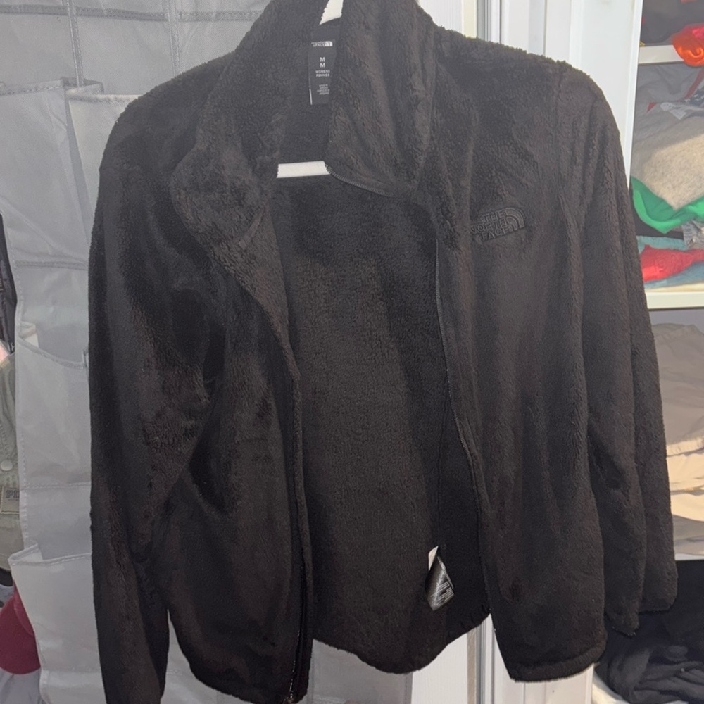Women’s black north face osito jacket size medium